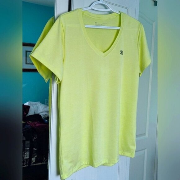 Womens Under Armour Yellow Short Sleeve Athletic V Neck T-Shirt Loose Fit Large - Picture 3 of 10
